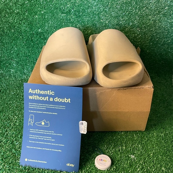 adidas gazelle silver green womens Adidas Yeezy Slides Pure First Release Kanye West (GZ5554) Men's Size   Solestage